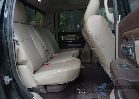 2013 Ram 1500 Laramie из США, поврежденный, VIN 1C6RR7NT1DS615523